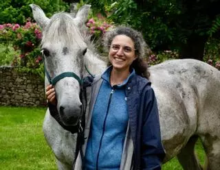 La francesa que dejó todo para cabalgar 2.400 kilómetros