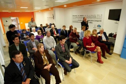 Entrega de los premios Cátedra de Emprendedores de la UMU en el CIM-M