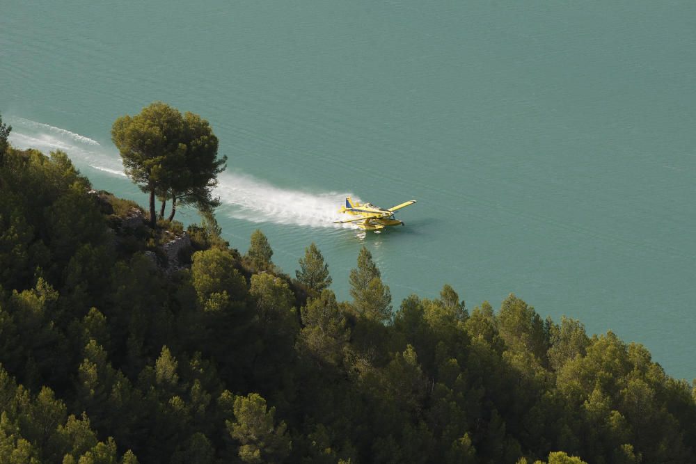 Incendio forestal en Castell de Guadalest