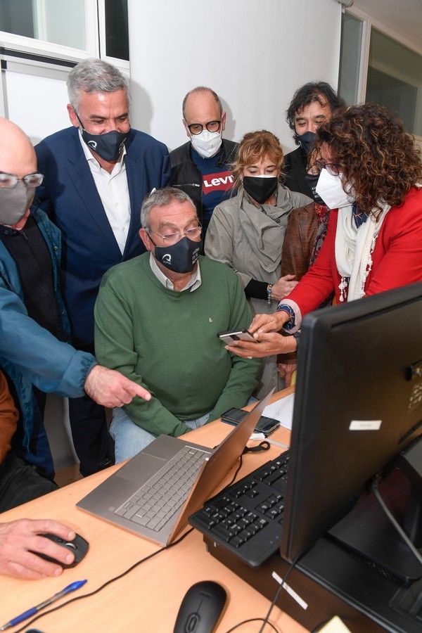 El equipo de Luis Serra celebra la victoria en las elecciones de la ULPGC