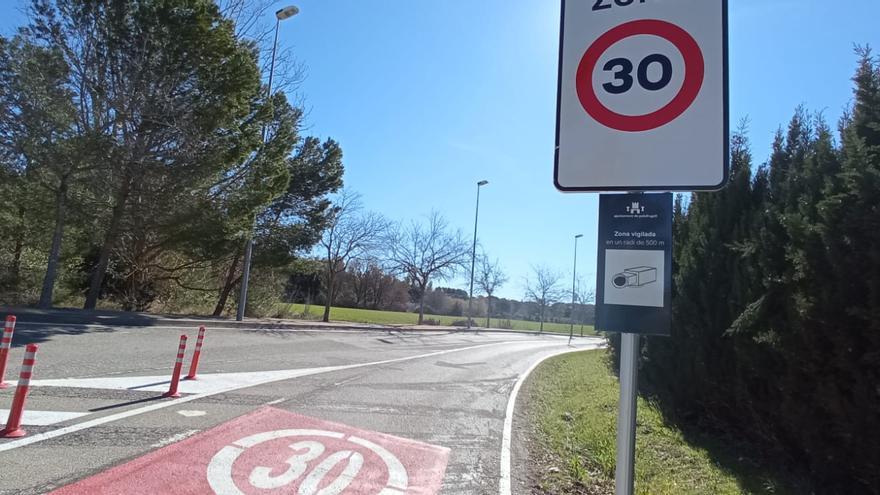 Restringeixen el trànsit només a residents a un tram de la Carretera Vella de Calella a Palafrugell