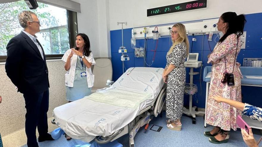 Juan José Pedreño, María del Mar Pérez y Alba Sánchez visitaron el centro ayer. | AYTO. SAN JAVIER