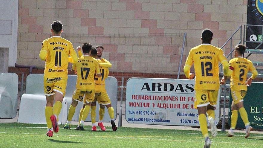 Javi Moreno reaparece con un gol para dar el triunfo al UCAM
