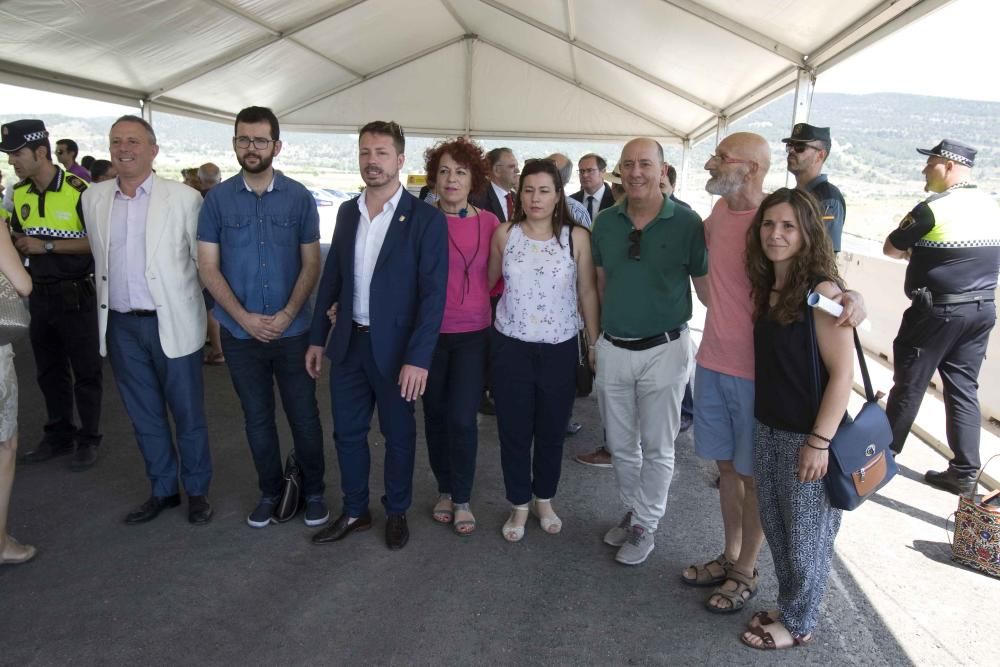 Inauguración  tramo de 5 kilómetros de la nueva A-33 en la Font de la Figuera