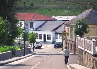 Sin supermercado ni panadería por falta de relevo generacional  en Chandrexa