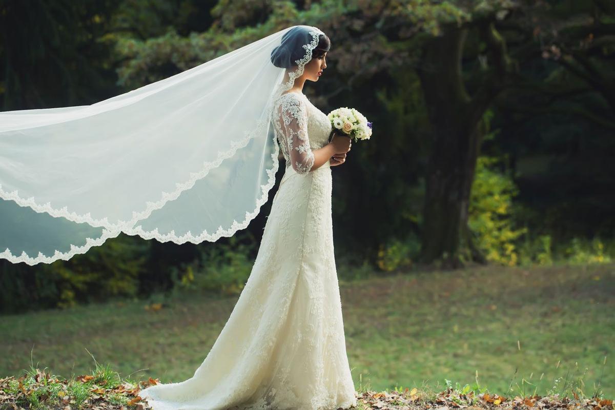 ¿Cómo disfrutar de una boda súper romántica?: un vestido de princesa