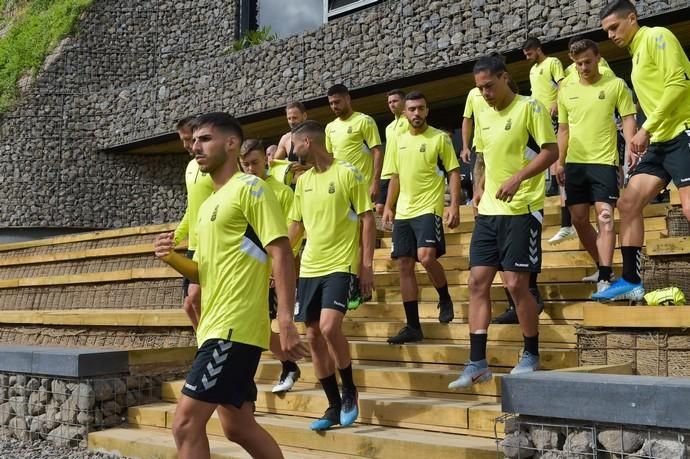 19-07-2019 LAS PALMAS DE GRAN CANARIA. Entrenamiento UD Las Palmas, en Barranco Seco  | 19/07/2019 | Fotógrafo: Andrés Cruz