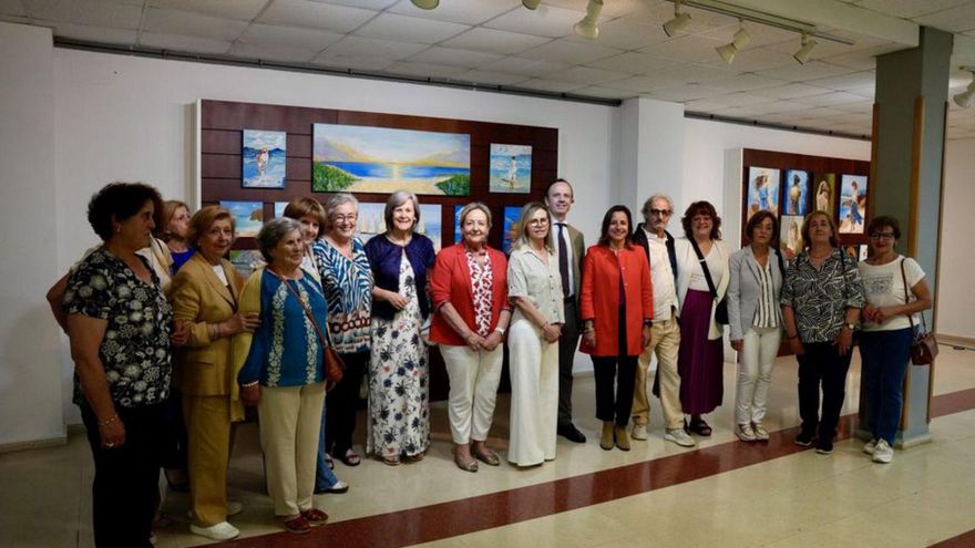 Apertura de la muestra, ayer, en el auditorio. | Bernabé