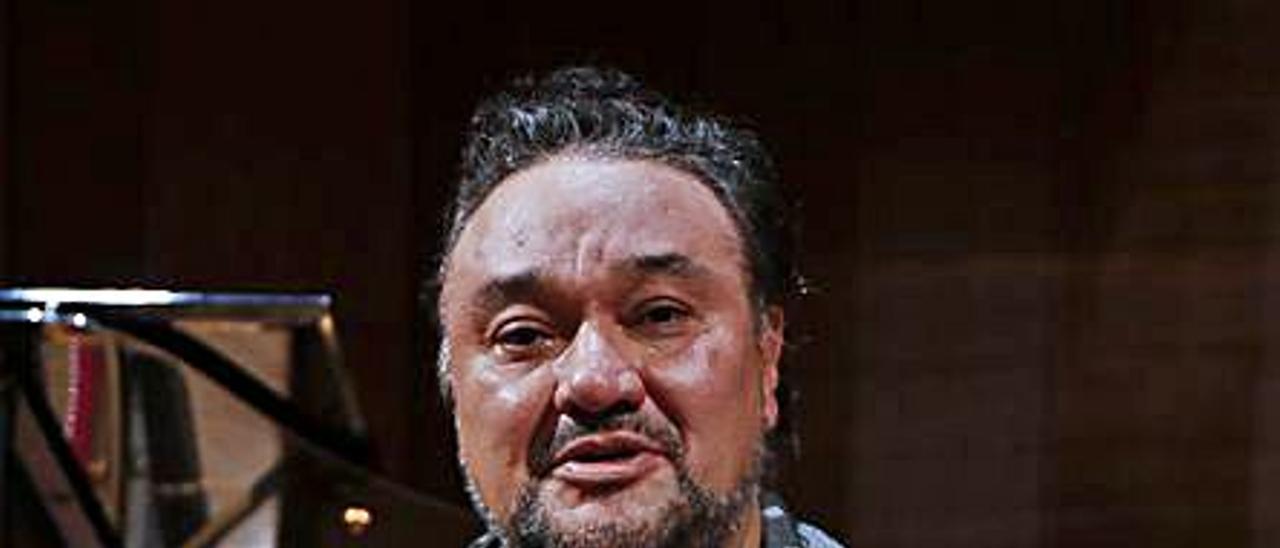 Ramón Vargas.   | // R. GROBAS