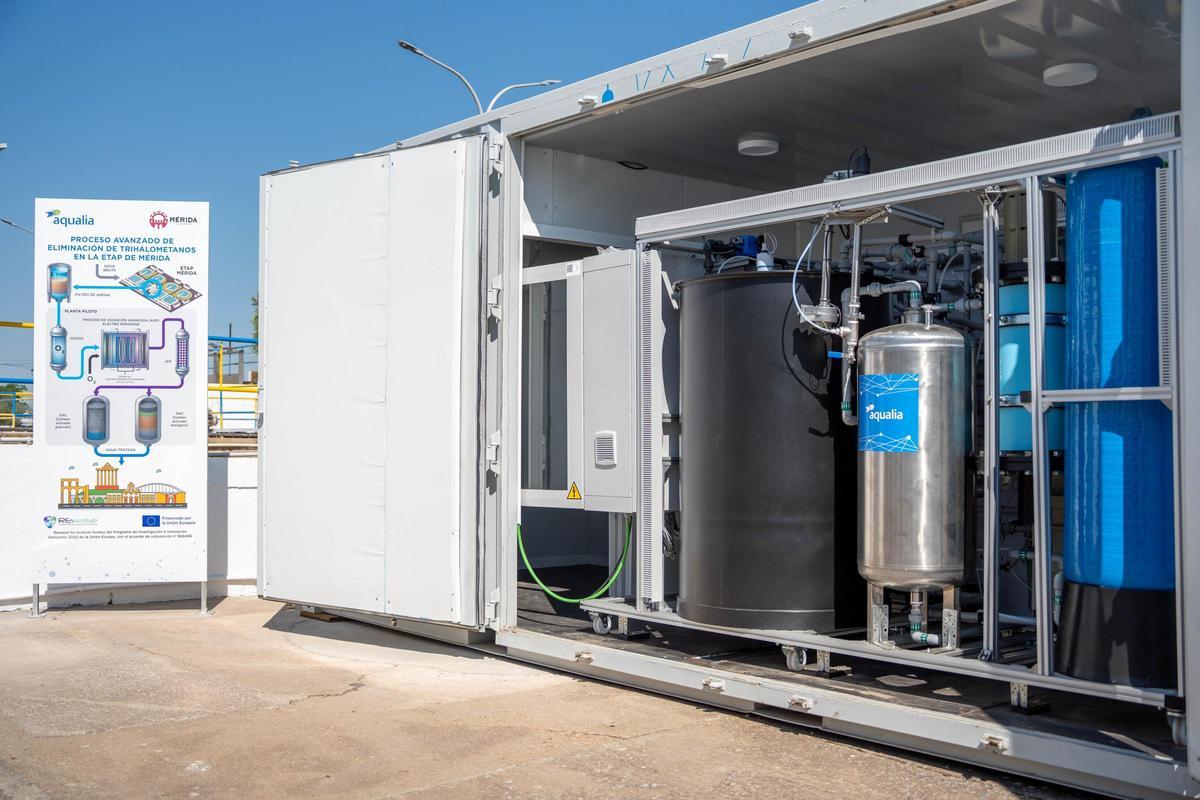 Así se moderniza el agua que bebe la capital extremeña.