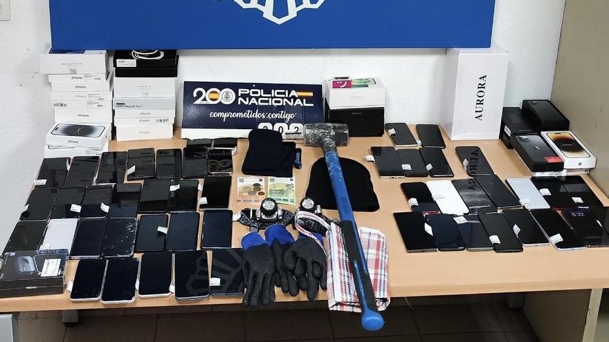 Entran en prisión dos detenidos por el robo en la tienda de Cash Converters
