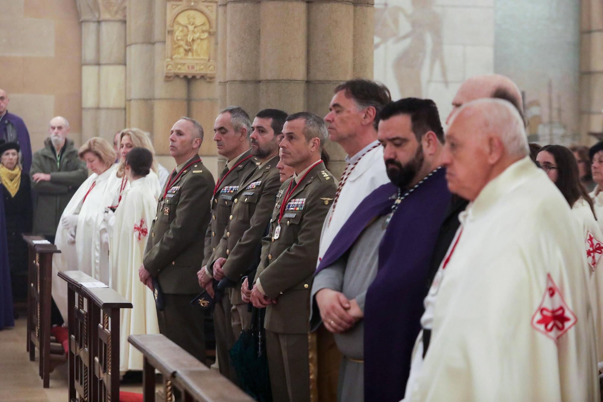 El vía crucis del Jueves Santo en Gijón, en imágenes