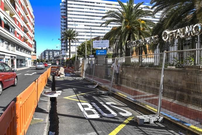 06-04-19 LAS PALAMS DE GRAN CANARAIA. LEON Y CASTILLO. LAS PALMAS DE GRAN CANARIA. Carril bici en en fase de implantación en Leon y Castillo. Fotos: Juan Castro.  | 06/05/2019 | Fotógrafo: Juan Carlos Castro