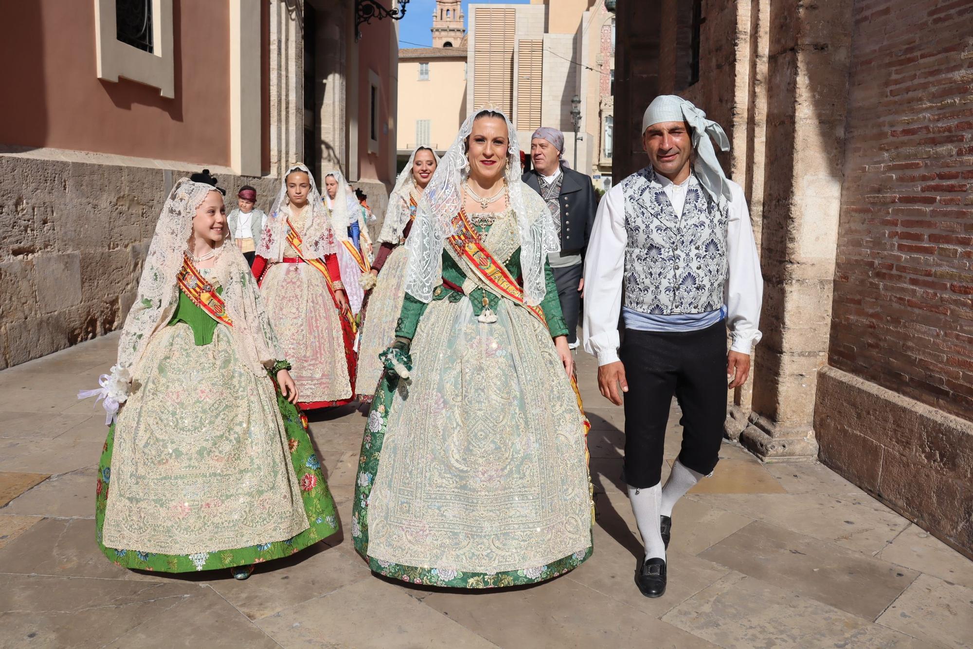 Las comisiones de falla en la Procesión de la Virgen (4/5)