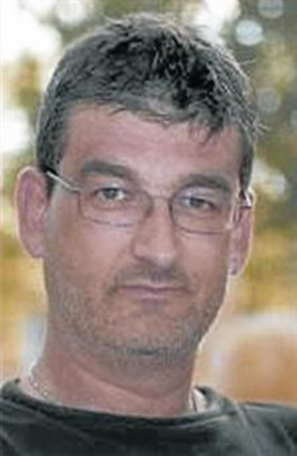 David Donet. David Donet.