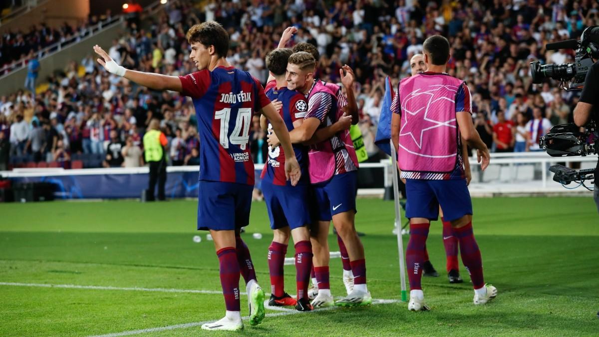 FC Barcelona - Amberes | El partido de Joao Félix