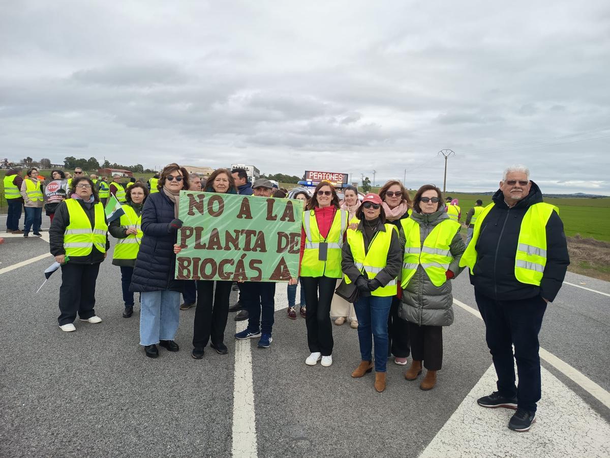Los vecinos de Granja de Torrehermosa se oponen al proyecto de una planta de biogás en este municipio.