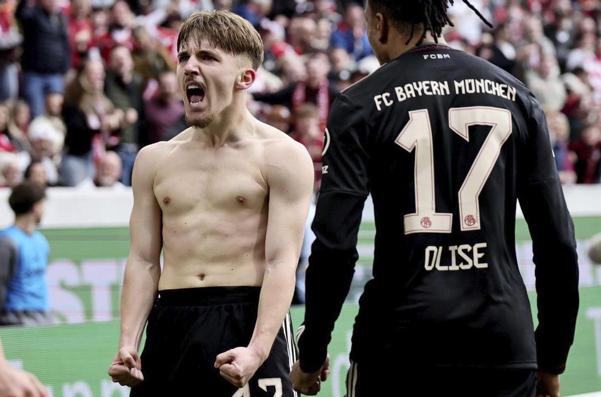 Karl i el cigarret d’Augenthaler