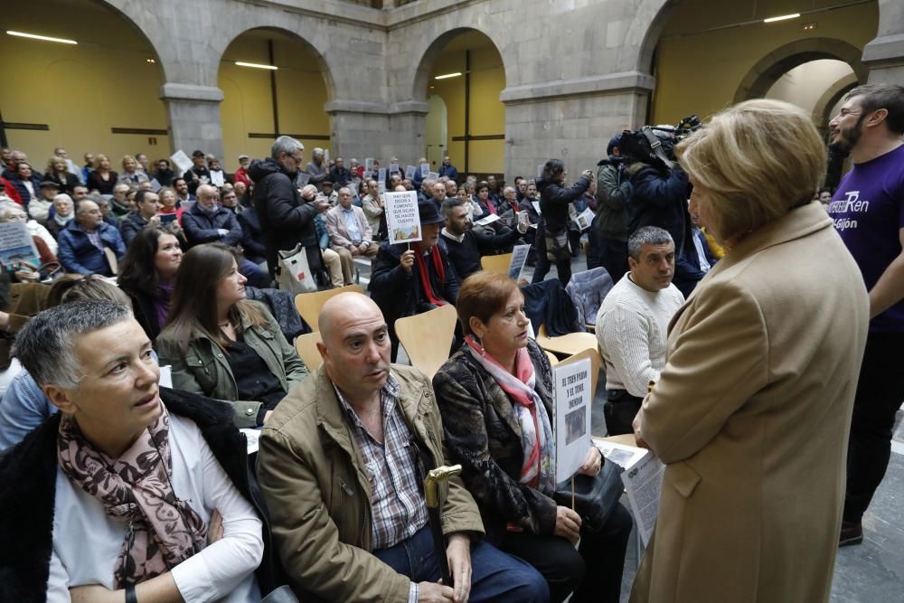 Gijón alza la voz para exigir el comprometido plan de vías.