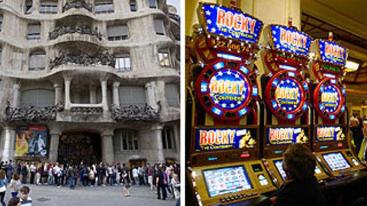 A la izquierda, turistas frente a la Pedrera. A la derecha, máquinas tragaperras en un casino de Las Vegas.