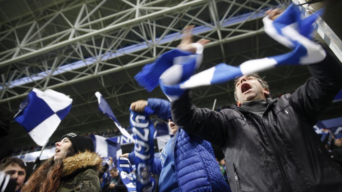 Aficionados en el Tartiere