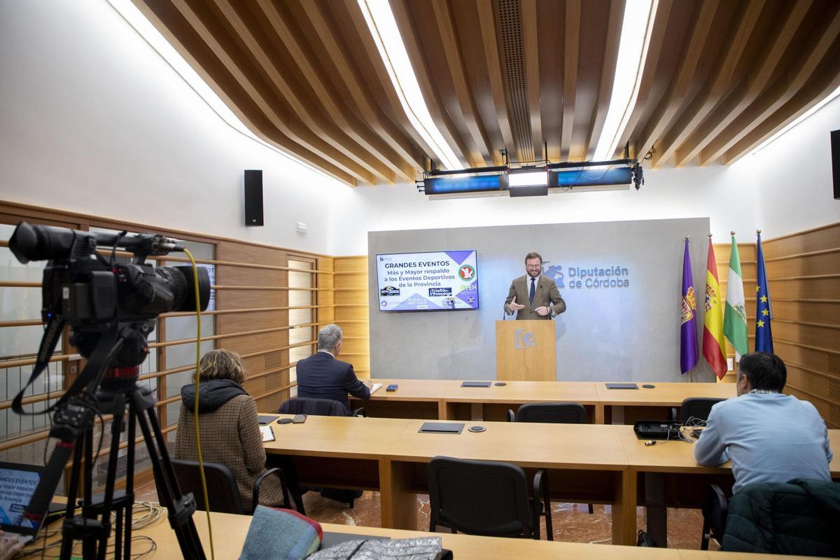 El delegado de Deportes y Protección Civil de la Diputación de Córdoba, Antonio Martín.