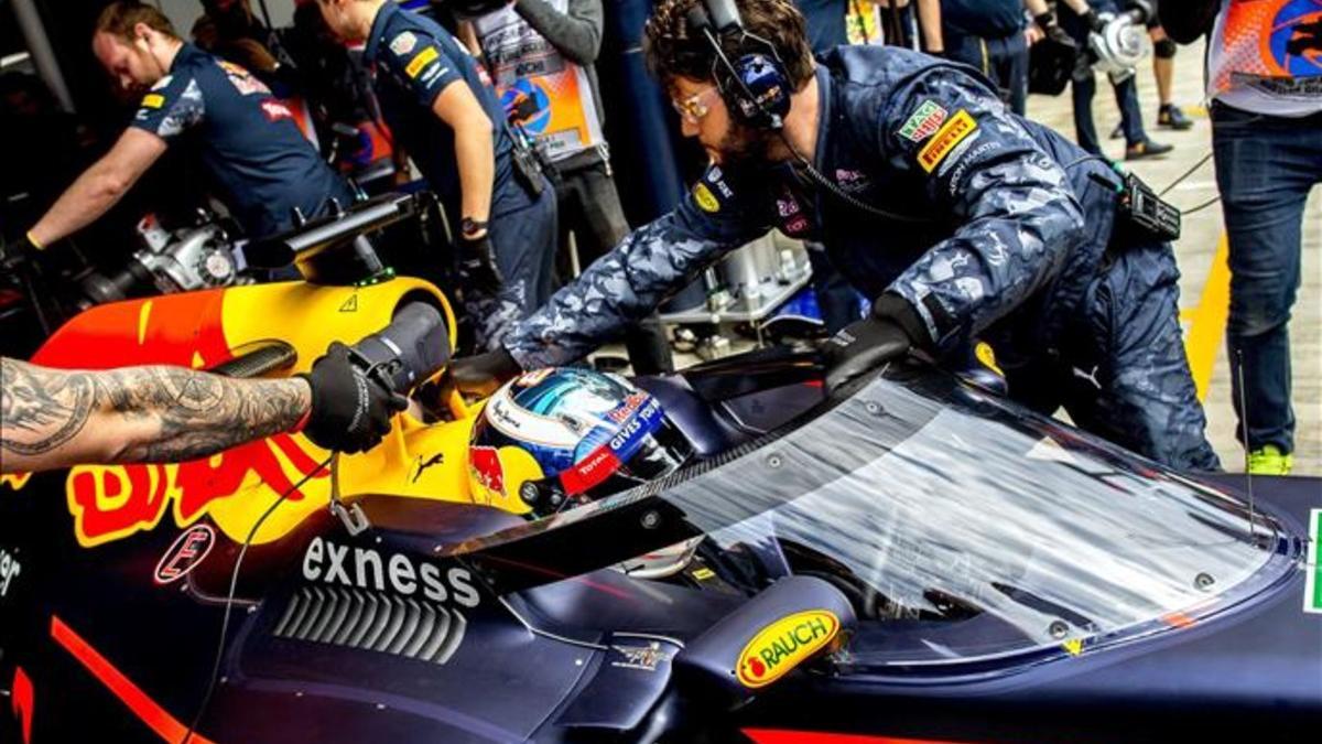 Ricciardo ha estrenado la nueva cabina de Red Bull