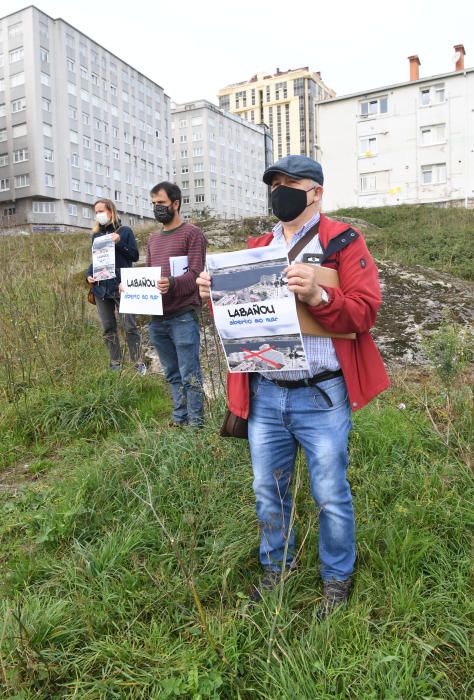 Labañou, contra los "mamotretos" de As Percebeiras