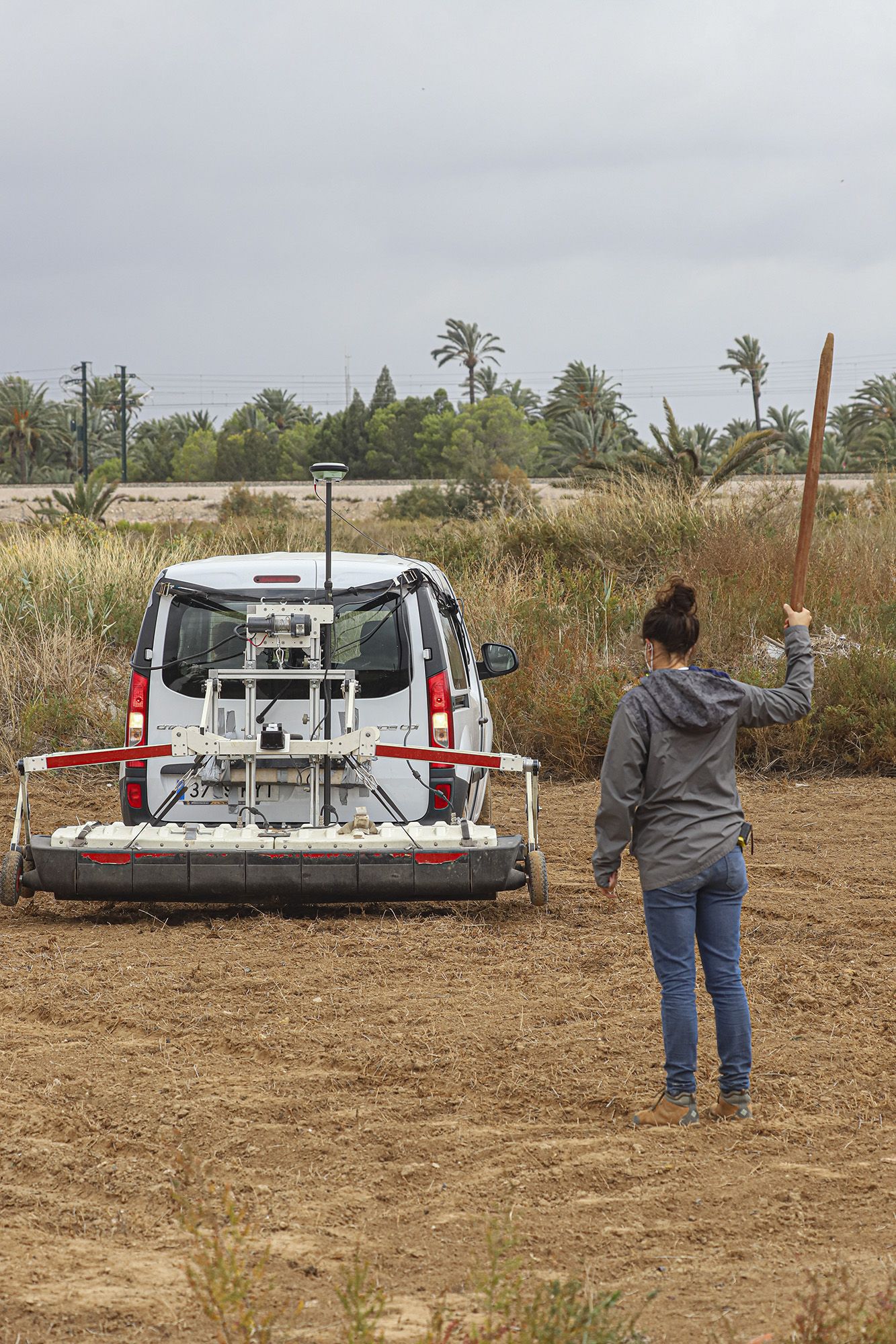 Un georradar busca la fosa común en el campo de concentración de Albatera