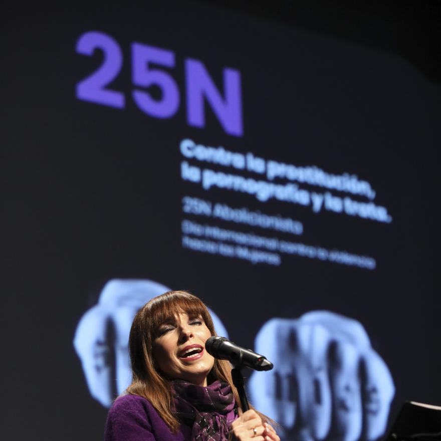 Asturias muestra su rechazo a la violencia contra las mujeres