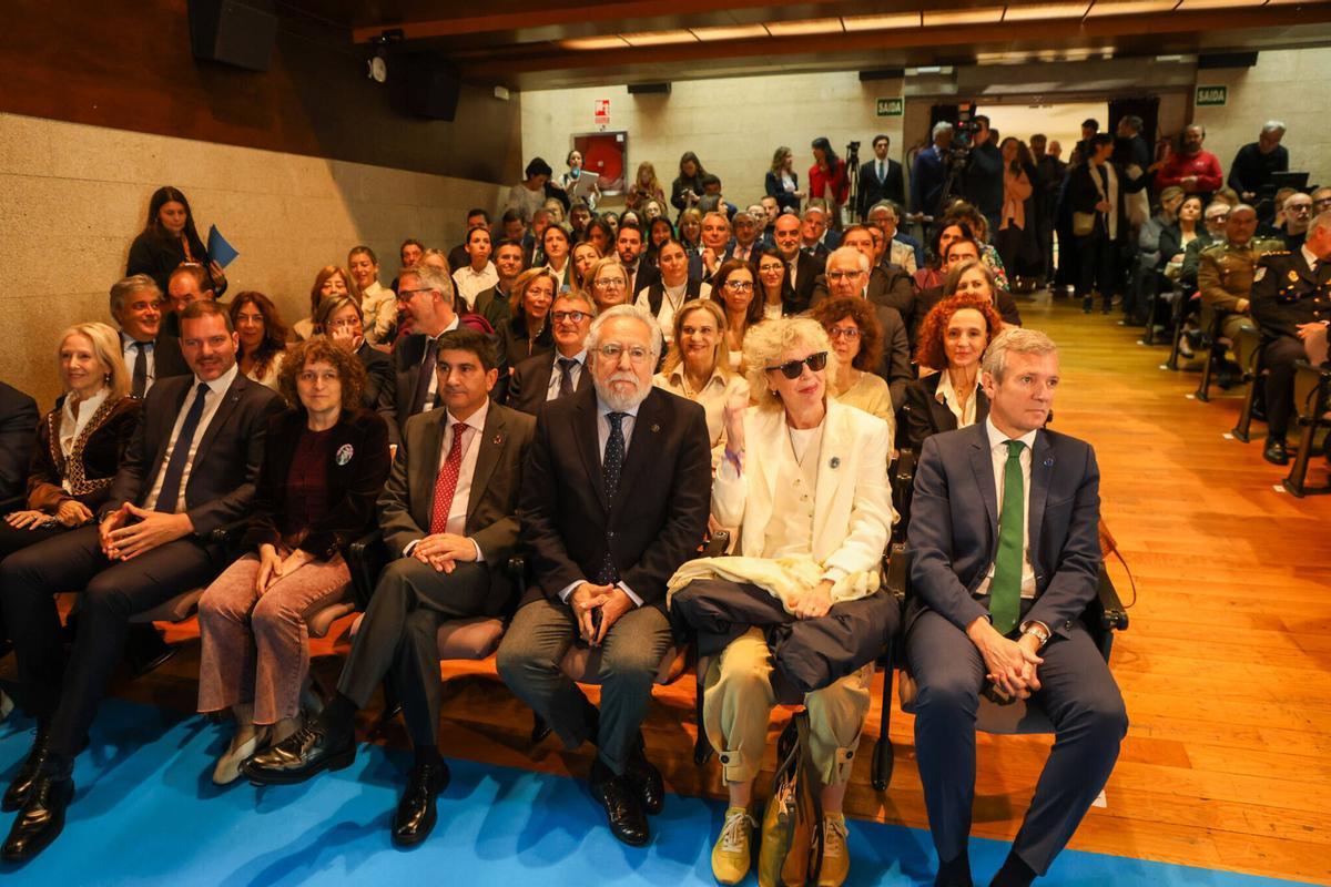 Plenario da RAG polo Día das Letras Galegas 2026 en homenaxe a Begoña Caamaño Plenario da RAG polo Día das Letras Galegas 2026 en homenaxe a Begoña Caamaño