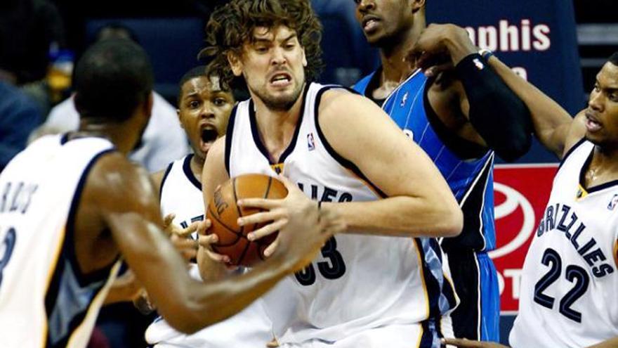 NBA Primera victòria dels Grizzlies amb un paper destacat per a Marc Gasol