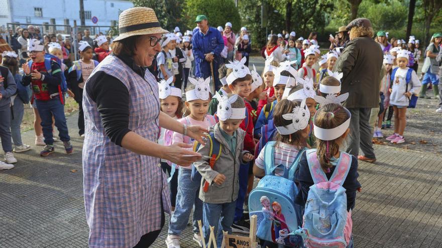 El primer día del curso académico en el colegio de Rubiáns. |  Iñaki Abella