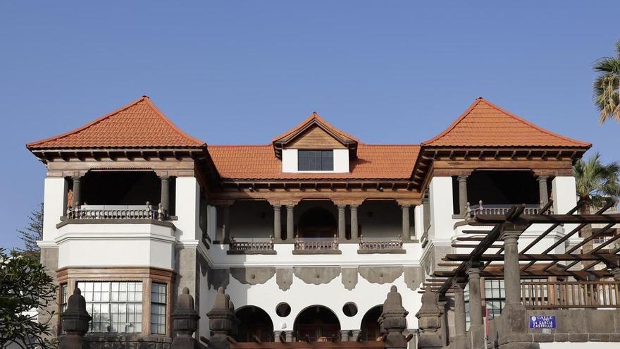 Así es el interior de la Casa Fuentes, un palacete en Ciudad Jardín