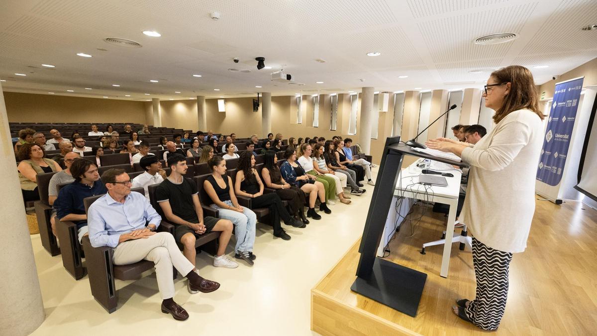 Galería: Olimpiada en la sede de la UIB de Ibiza