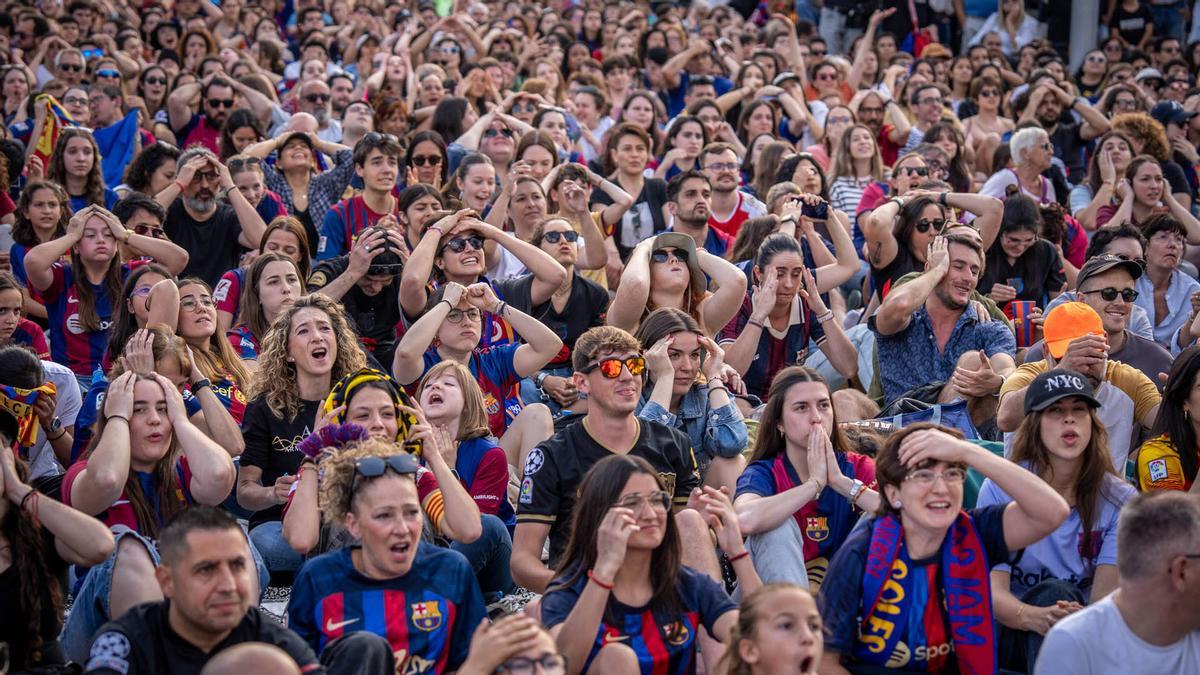 Ambiente en Barcelona por la  final de la Champions femenina Barça-Arsenal