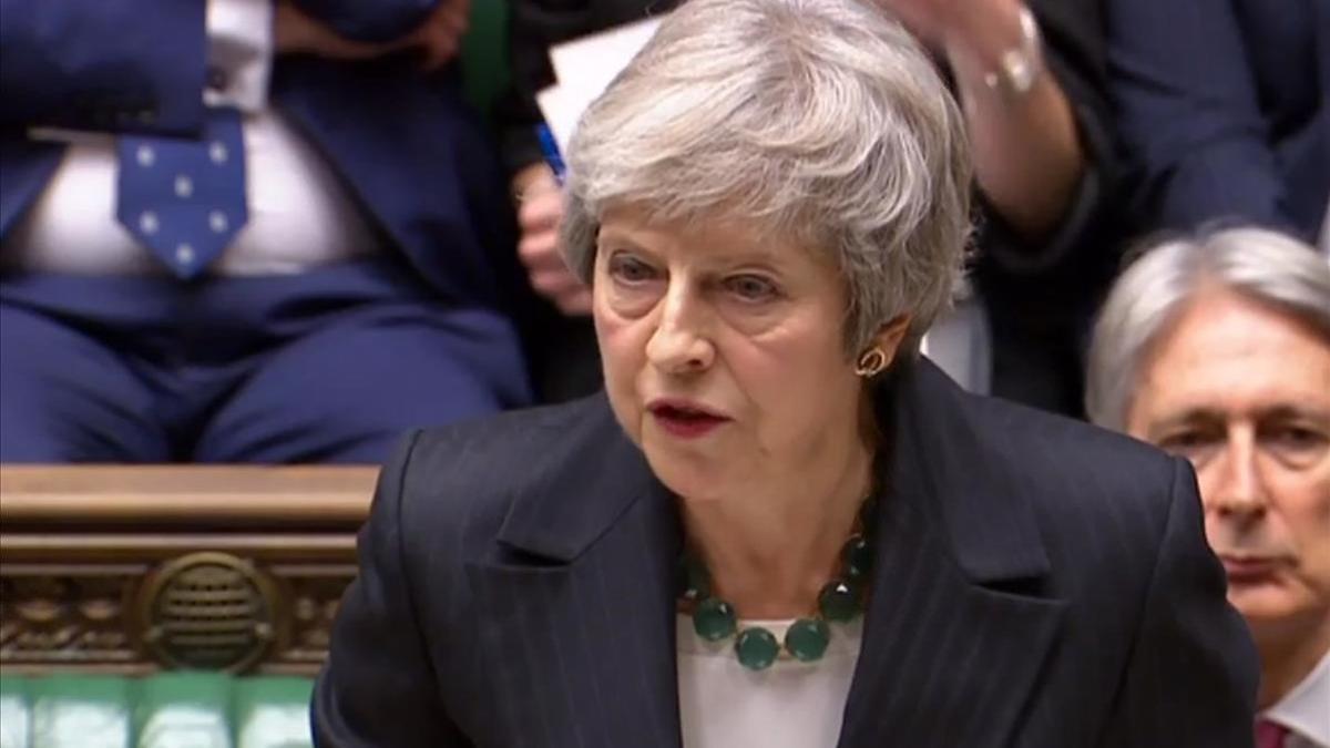 Theresa May, durante su comparecencia en el Parlamento.