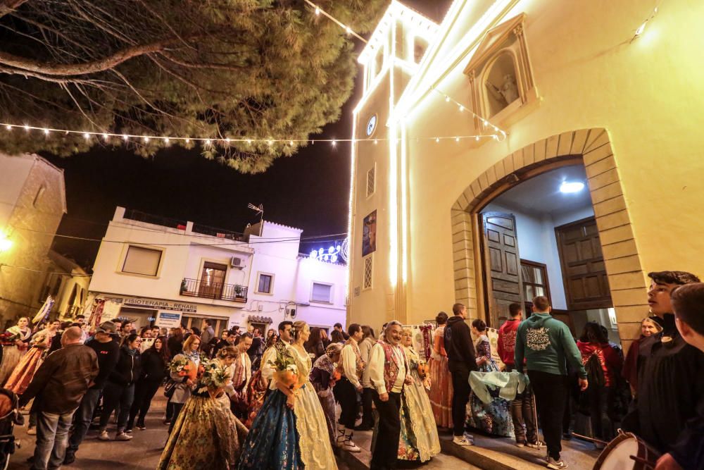 Ofrenda de Flores en l´Alfàs del Pi