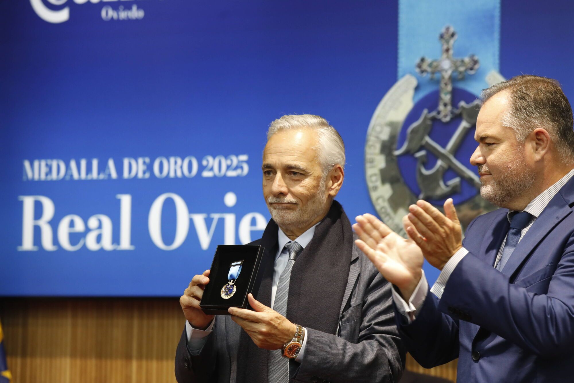 Así fue entrega de la Medalla de Oro de la Cámara de Comercio de Oviedo al Real Oviedo