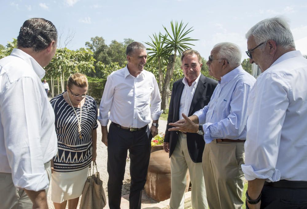 Encuentro entre empresarios y el Consell