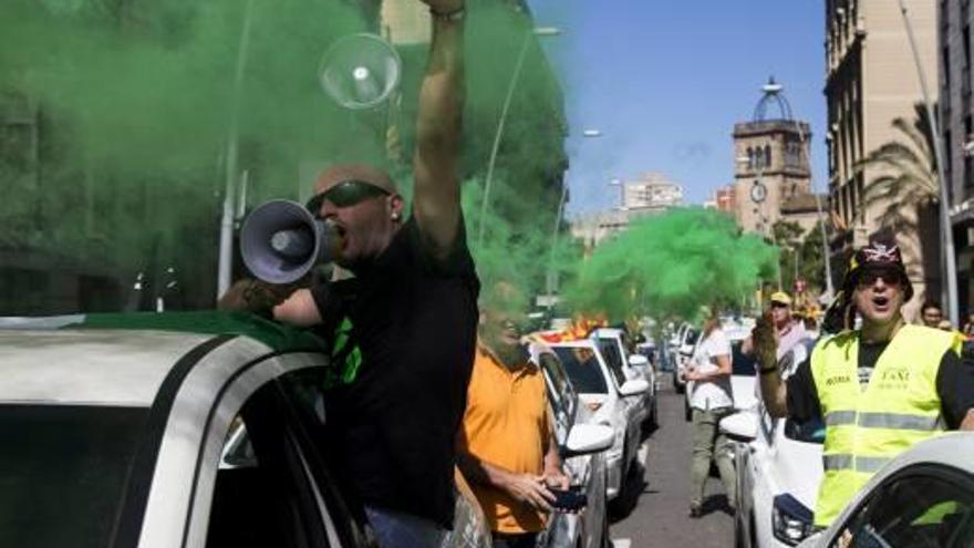 Barcelona es queda sense taxis