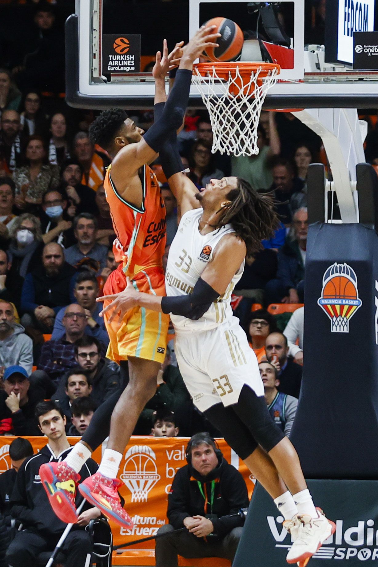 Victoria de Valencia Basket ante el Bayern de Munich