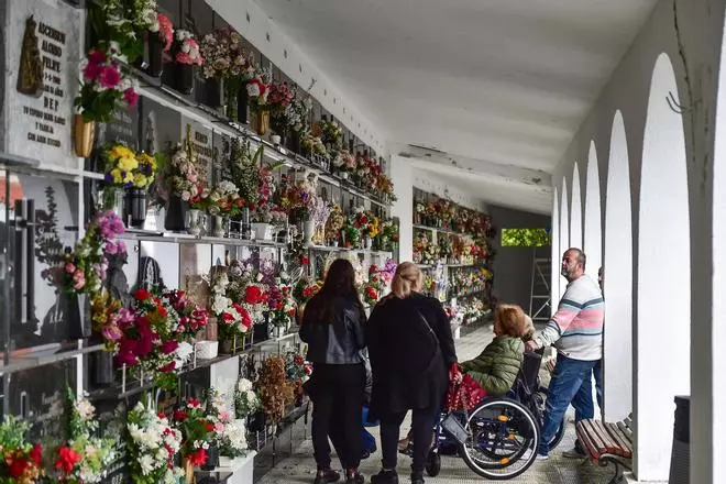 Fotogalería | Los placentinos honran a sus allegados el día de Todos los Santos
