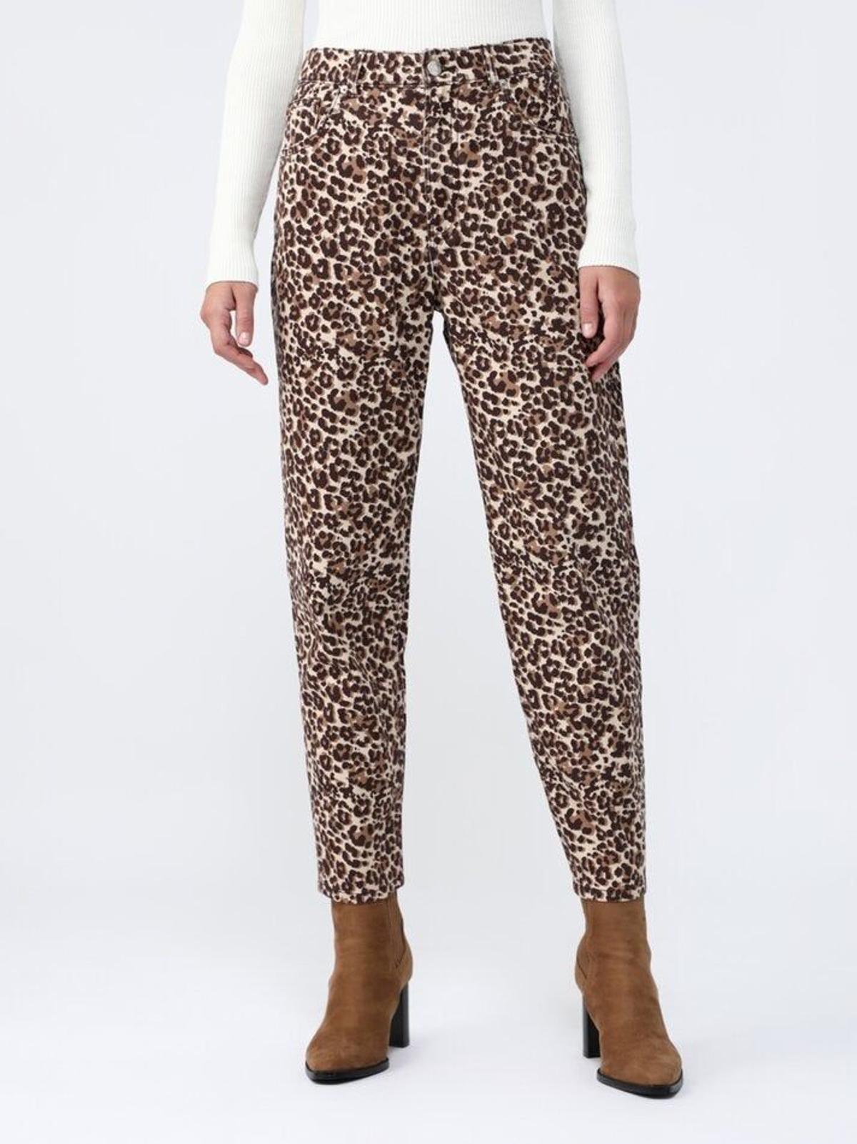 Pantalones con estampado de leopardo de Lefties