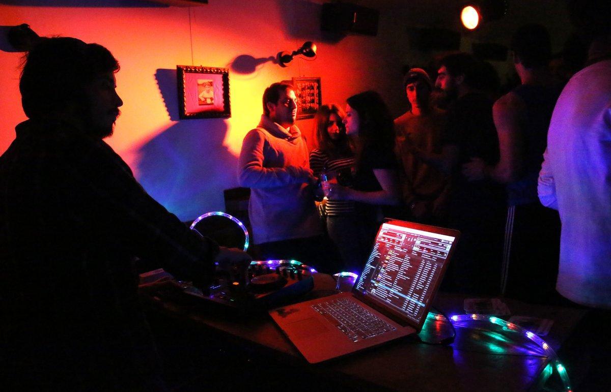dj dj