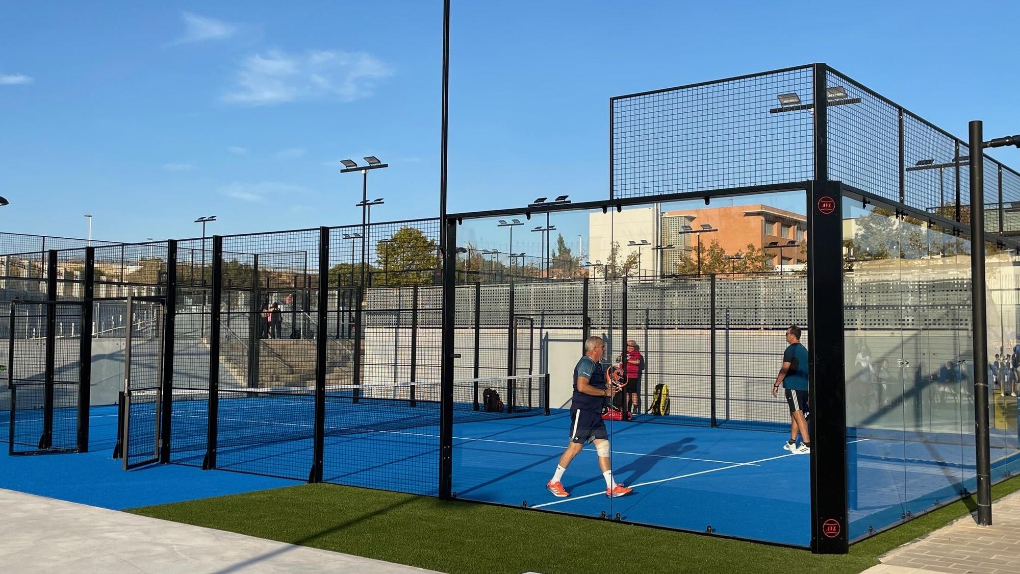 Reapertura de las pistas deportivas de pádel y frontenis en la Ciudad Deportiva de Torrevieja