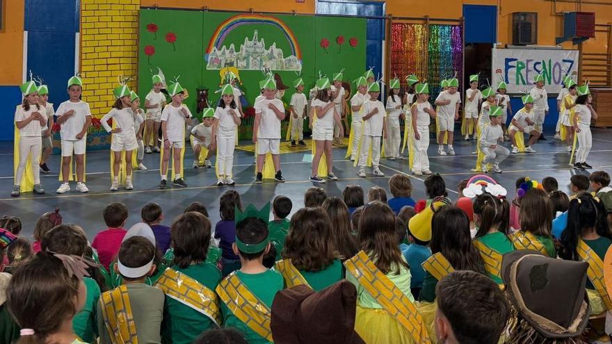 La magia de Oz inunda Grado: así fue el festival de fin de curso del colegio Virgen del Fresno