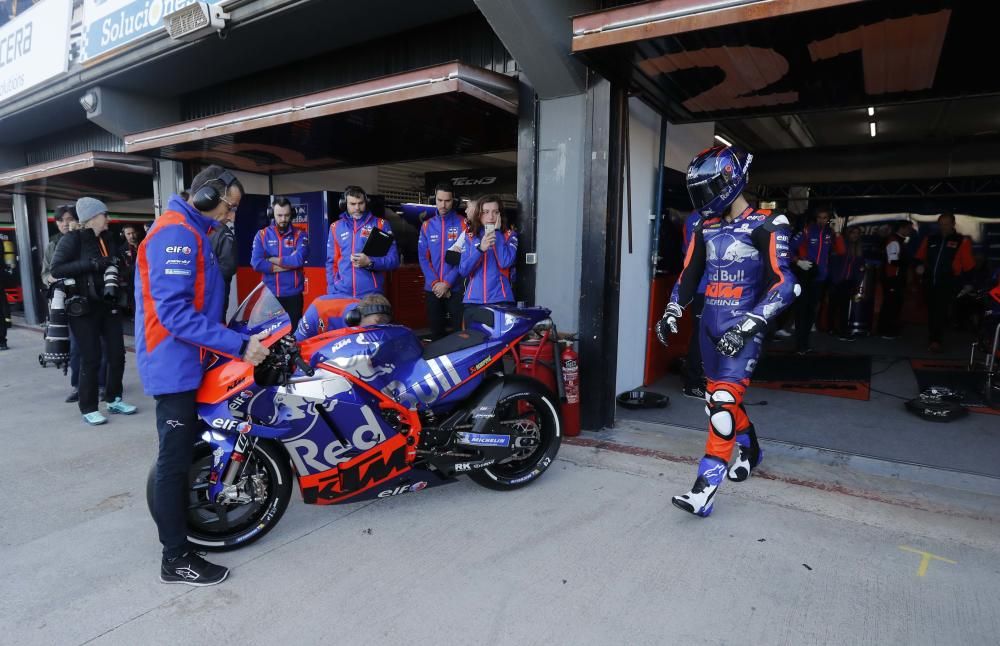 Debut de Iker Lecuona en MotoGP con KTM