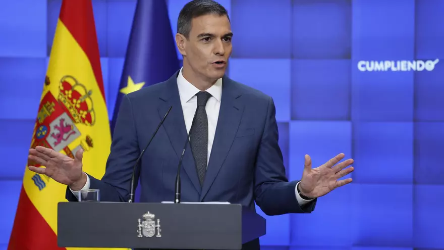 Sánchez diu que el preacord PSC-ERC per investir a Illa és "magnífic" i obrirà "un temps nou a Catalunya"