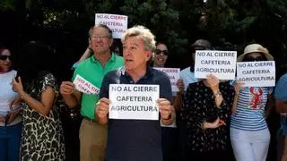 El cierre de la cafetería de Agricultura en Cáceres, al rojo vivo: CCOO llama a la huelga